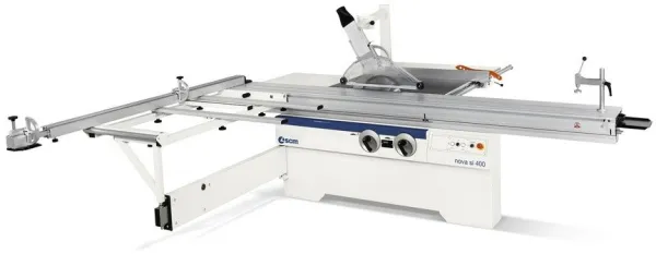 SCM Kreissäge, SI 400 NOVA mit schwenkbarem Sägeblatt und Rolltisch.